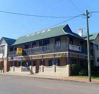 The Denman Hotel - Tourism Canberra