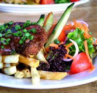 Plough Inn Hotel - Tourism Canberra
