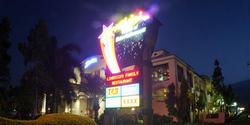 Brothers Leagues Club - Tourism Canberra 0