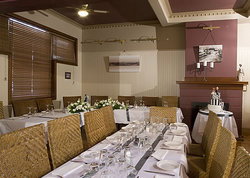 The Royal Hotel Carcoar - Tourism Canberra 1