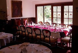Mount Helena Tavern - Tourism Canberra 1