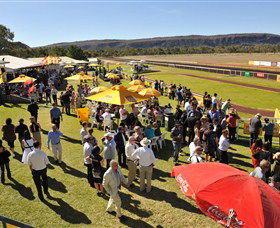 Alice Springs Turf Club - Tourism Canberra 3