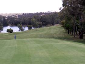Clare Golf Club - Tourism Canberra 1