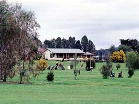 Oakbank Golf Club - Tourism Canberra 2