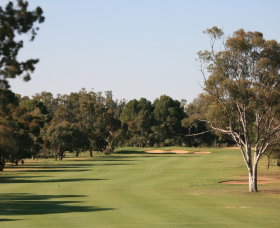 Tocumwal Golf Club - Tourism Canberra 1