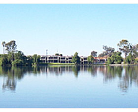 Mulwala Water Ski Club - Tourism Canberra 0