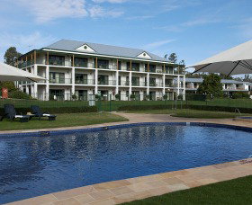 Yarrawonga Mulwala Golf Club Resort - Tourism Canberra 2
