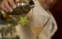 Globe Brasserie And Bar - Tourism Canberra 0