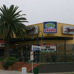 Zagames Caulfield Hotel - Tourism Canberra 0