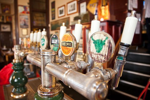 The Australian Hotel - Tourism Canberra 4