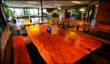 Litchfield Pub - Tourism Canberra 3