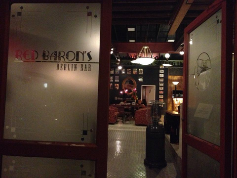Red Baron's Lounge Bar - Tourism Canberra 3