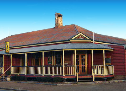 Maidenwell Hotel - Tourism Canberra 0