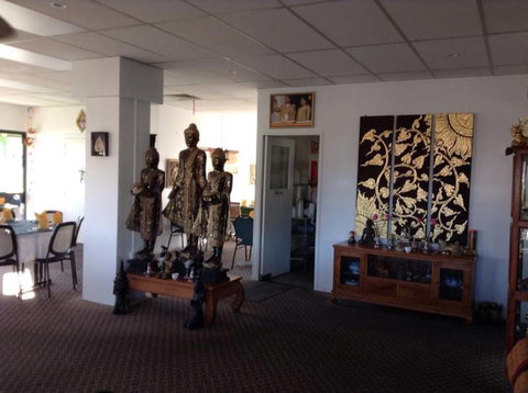 Thai Tanee Restaurant - Tourism Canberra 4