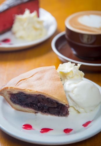 Andy’s Cherry Pie Cafe - Tourism Canberra 1