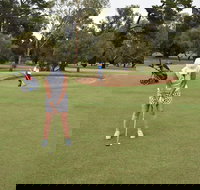 Howlong Golden Shoe Nine Hole Golf Tournament - Tourism Canberra