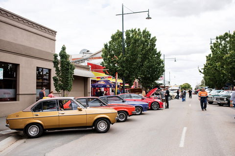 Kyabram Bush Market - Tourism Canberra 1