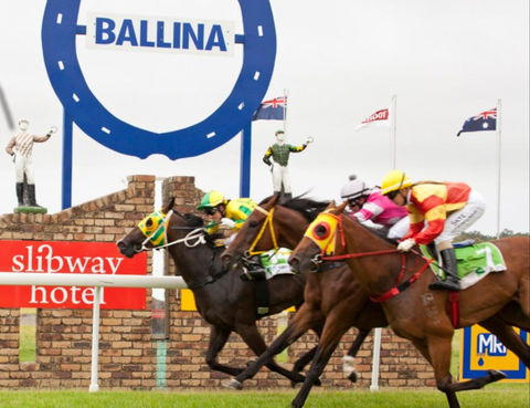 Ballina Boxing Day Races - Tourism Canberra 0