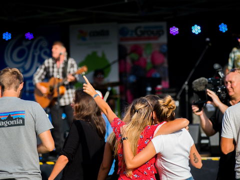 Blues And Berries Festival - Tourism Canberra 0