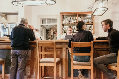 Bottomless Brunch At The Belfast - Tourism Canberra 0