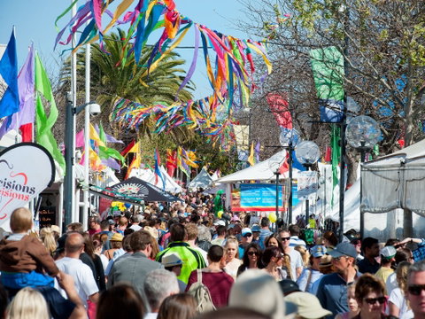 Cronulla Spring Festival - Tourism Canberra 0