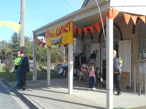 Yarck Country Market - Tourism Canberra 2