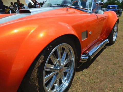 Bathurst Swap Meet, Car And Bike Show - Tourism Canberra 0