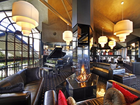 Christmas Celebration At Echoes Boutique Hotel - Tourism Canberra 1