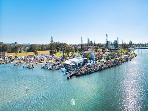 Fred Williams Aquatic Festival - Tourism Canberra 0