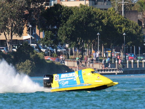 Fred Williams Aquatic Festival - Tourism Canberra 1
