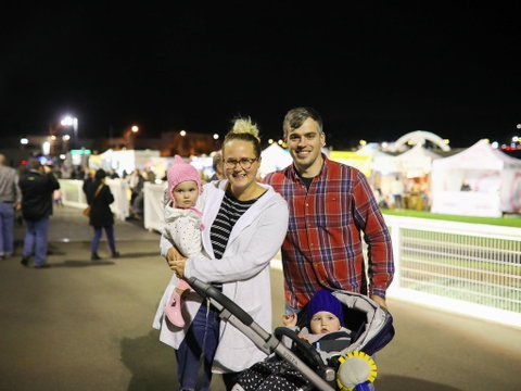 Gosford Night Markets - Tourism Canberra 2