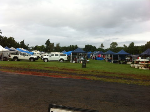 Mission Beach Monster Market - Tourism Canberra 0