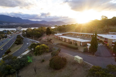City View Motel, Hobart - Tourism Canberra 1