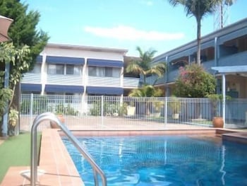  Tourism Canberra