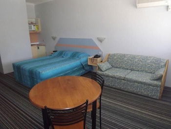 Golden Sands Motor Inn Forster - Tourism Canberra 3