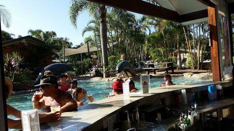 Blue Dolphin Holiday Resort - Tourism Canberra 5