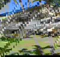 Beachfront Terraces - Tourism Canberra