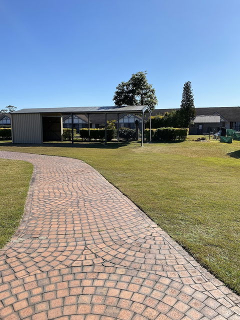 Airport Motel Sir Francis Drake - Tourism Canberra 1
