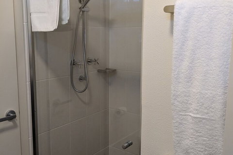 Dawson Motor Inn - Tourism Canberra 6