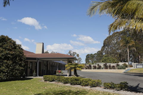 Coachman's Eden - Tourism Canberra 0