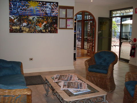 El Lago Waters Motel - Tourism Canberra 5