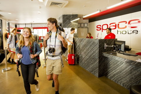 Space Hotel - Hostel - Tourism Canberra 0