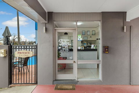 Bendigo McIvor Motor Inn - Tourism Canberra 2