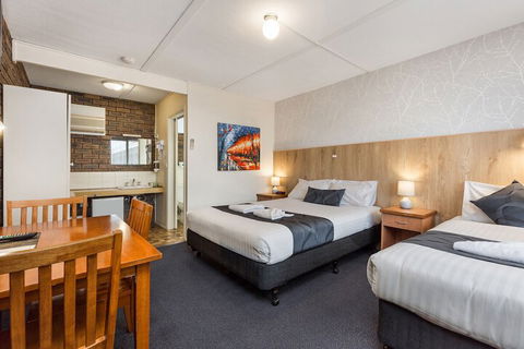 Bendigo McIvor Motor Inn - Tourism Canberra 3