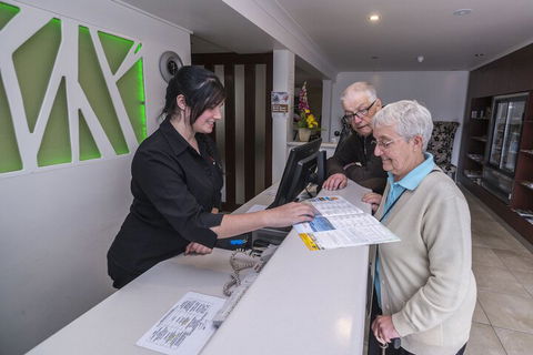 Galaxy Motel - Tourism Canberra 7