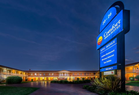 Comfort Inn & Suites King Avenue - Tourism Canberra 2