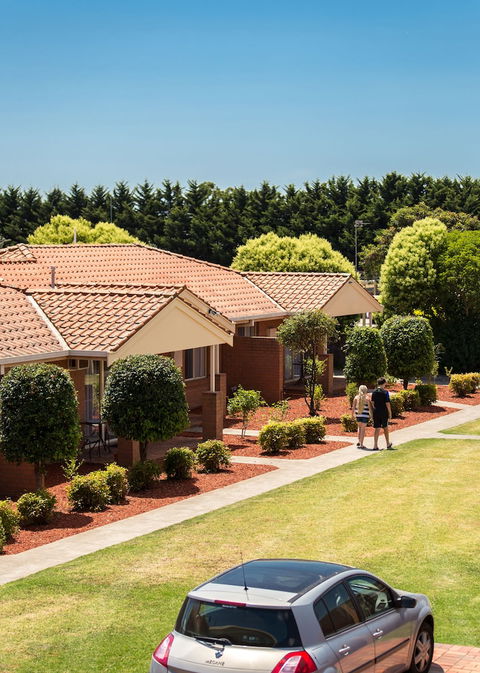 Comfort Inn & Suites King Avenue - Tourism Canberra 1