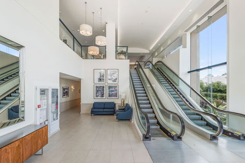 Central Dockside Apartment Hotel - Tourism Canberra 1