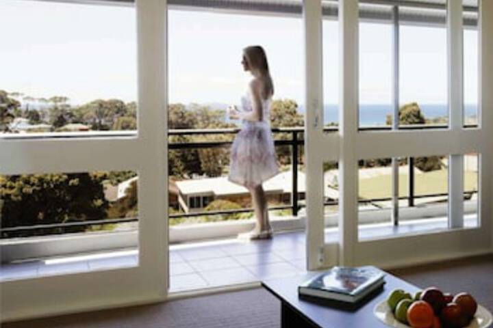 Akolele ACT Tourism Canberra