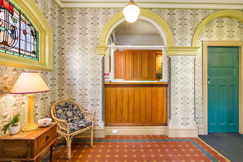 McLaren Hotel - Tourism Canberra 3